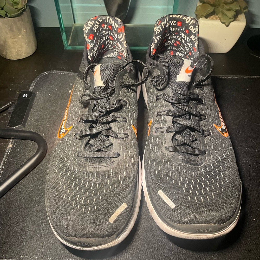 Nike Free RN ‘Just Do It’ - Size 10